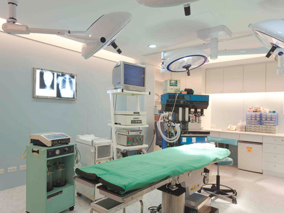 手術室，臺北采新整形美容中心