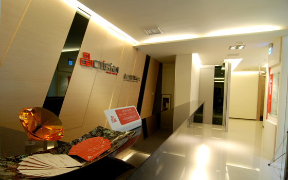 前臺接待，臺南晶綻診所