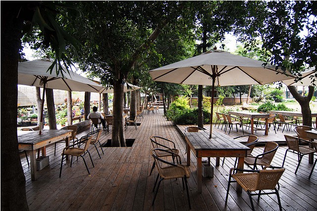 花露農場露天咖啡