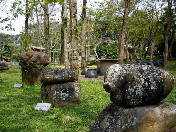 牛耳石雕公園